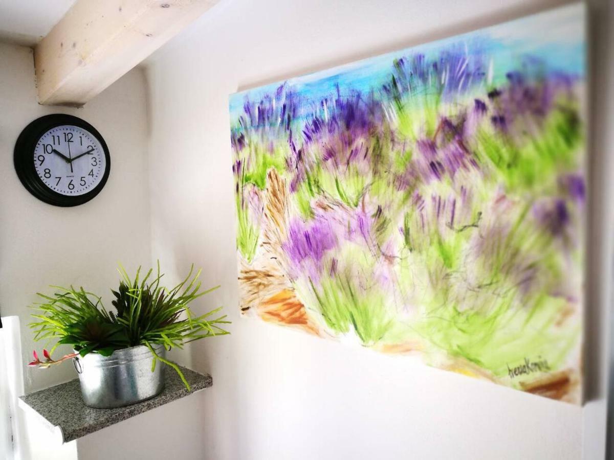 Cres Art Studio Kuning Apartment Zewnętrze zdjęcie