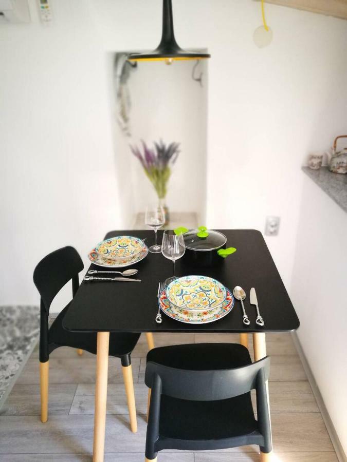 Cres Art Studio Kuning Apartment Zewnętrze zdjęcie