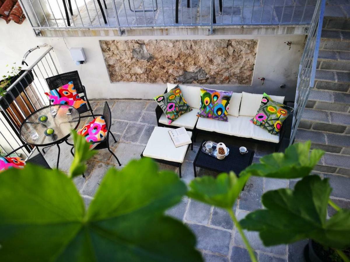 Cres Art Studio Kuning Apartment Zewnętrze zdjęcie