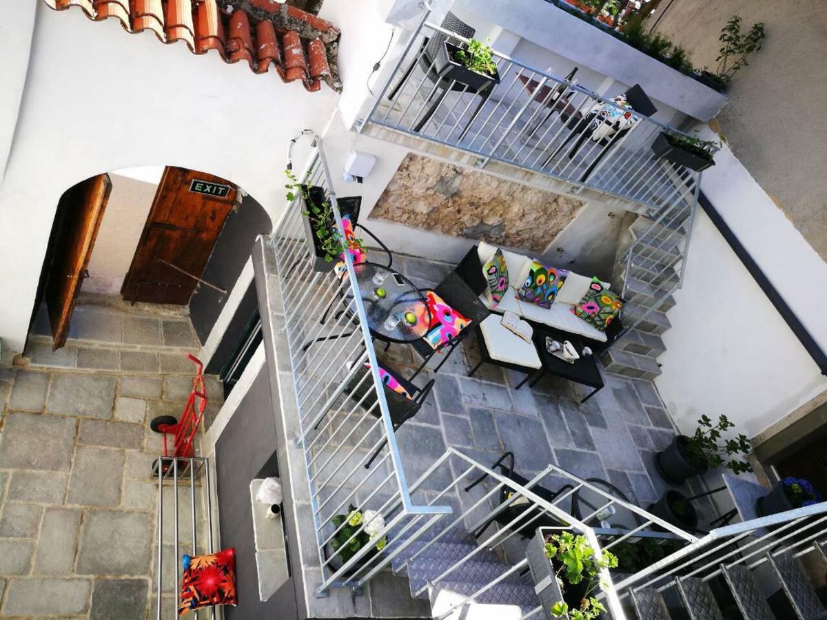Cres Art Studio Kuning Apartment Zewnętrze zdjęcie